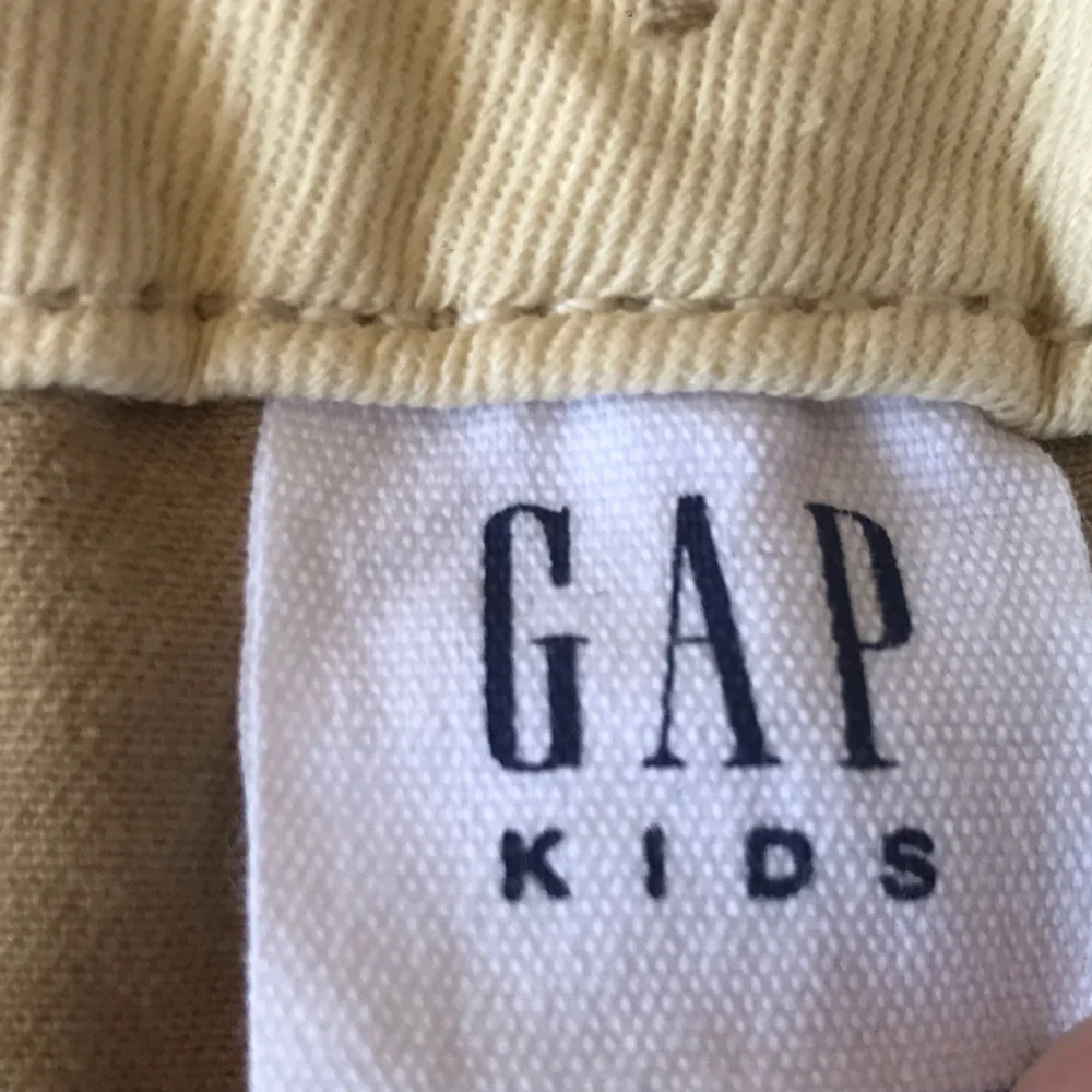 GAP Kids Uniform Chino Pants Khaki size 10 Unisex Design Button Cinch Adj. Waist